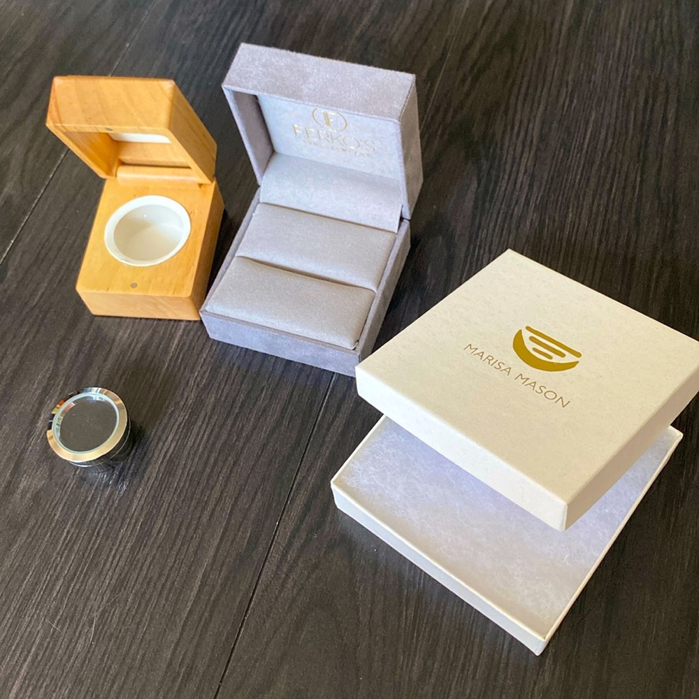Precious stone and jewelry storage